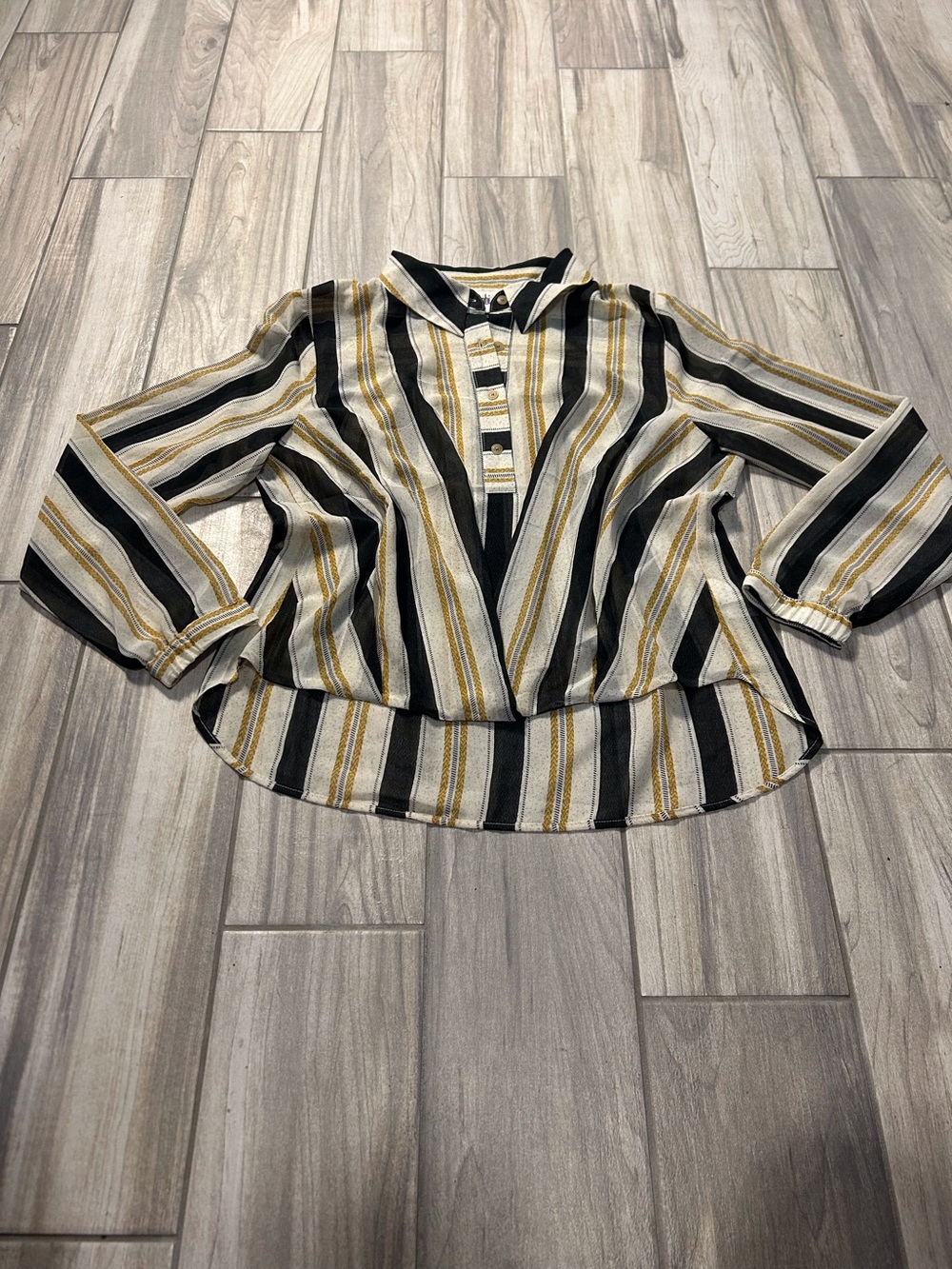 Striped 1/4 Button-Front Pullover Caliber Women’s Med Blouse Black, White Gold